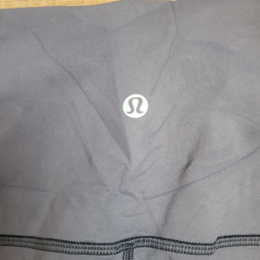 Lululemon × Peloton Wunder Under Women's fold over HR Scalloped Hem Crop 23" 4 - Picture 8 of 15